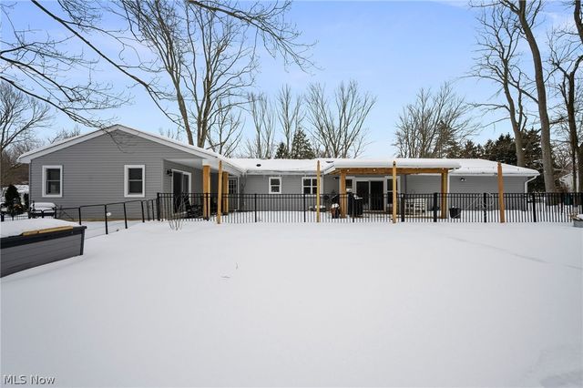 8791 Edgehill Road, Mentor, OH 44060