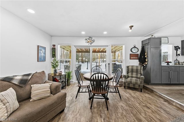 8791 Edgehill Road, Mentor, OH 44060