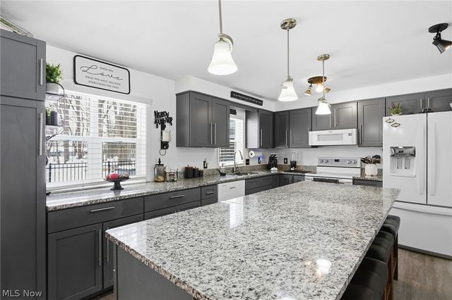 8791 Edgehill Road, Mentor, OH 44060