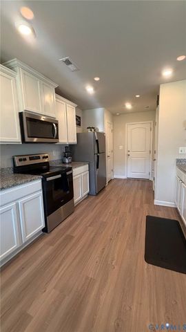 7895 Honeybee Ct, Prince George, VA 23860