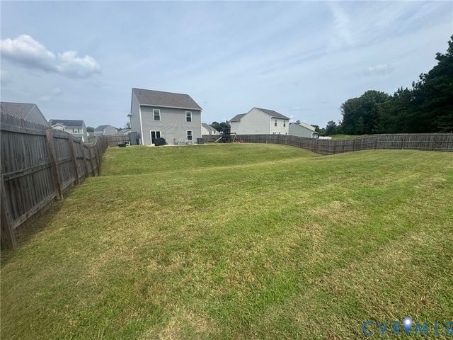 7895 Honeybee Ct, Prince George, VA 23860