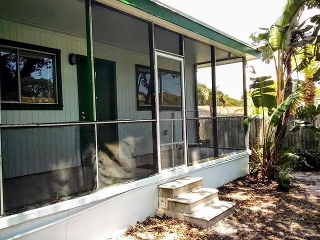 10530 68TH AVENUE, Seminole, FL 33772