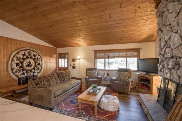 448 Quail, Big Bear Lake, CA 92315