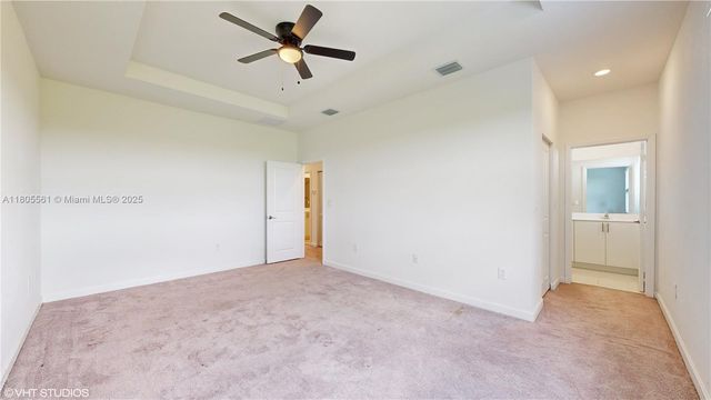 10004 SW 231 LN, Miami, FL 33190