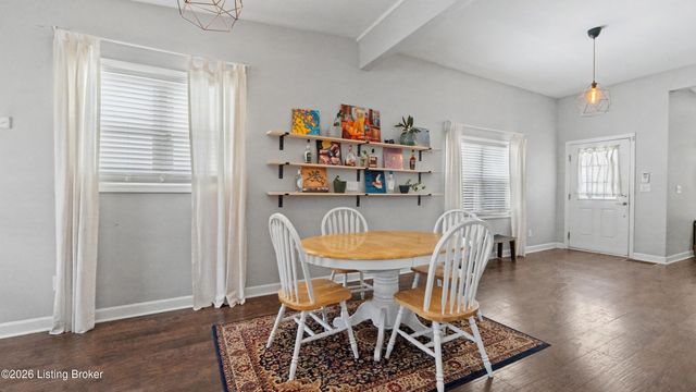 1035 E Caldwell St, Louisville, KY 40204