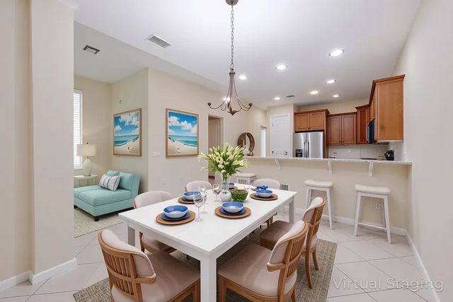 427 Pineapple Square SW 31, Vero Beach, FL 32962