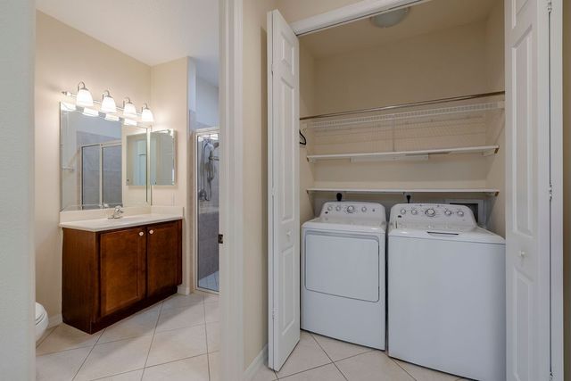 427 Pineapple Square SW 31, Vero Beach, FL 32962