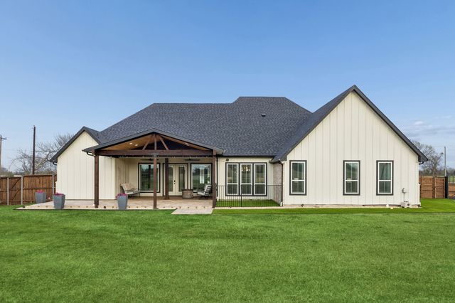 1179 Harrell Road, Howe, TX 75459