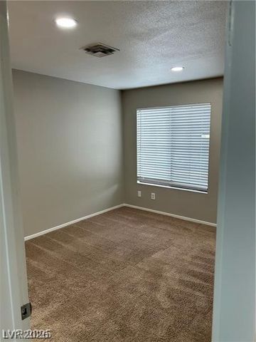 4805 Nara Vista Way 201, Las Vegas, NV 89103