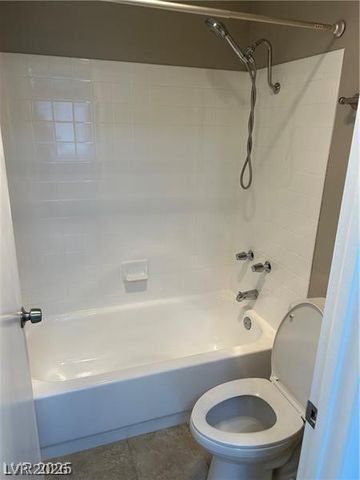 4805 Nara Vista Way 201, Las Vegas, NV 89103