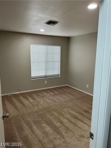 4805 Nara Vista Way 201, Las Vegas, NV 89103