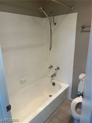 4805 Nara Vista Way 201, Las Vegas, NV 89103