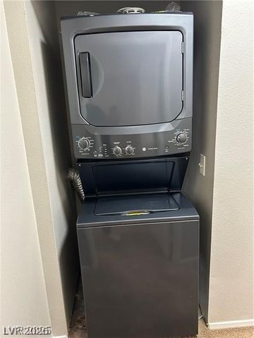 4805 Nara Vista Way 201, Las Vegas, NV 89103