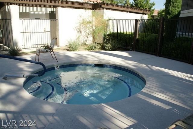 4805 Nara Vista Way 201, Las Vegas, NV 89103