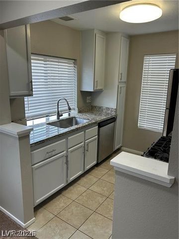 4805 Nara Vista Way 201, Las Vegas, NV 89103