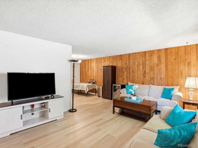 5910 W 108th Pl, Westminster, CO 80020