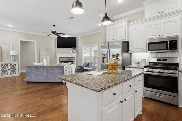 125 Western Ridge Circle, Canton, MS 39046