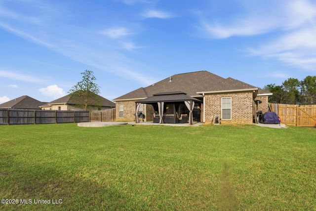 125 Western Ridge Circle, Canton, MS 39046
