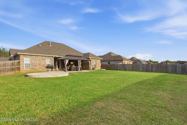 125 Western Ridge Circle, Canton, MS 39046