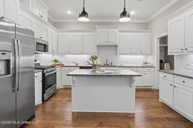 125 Western Ridge Circle, Canton, MS 39046