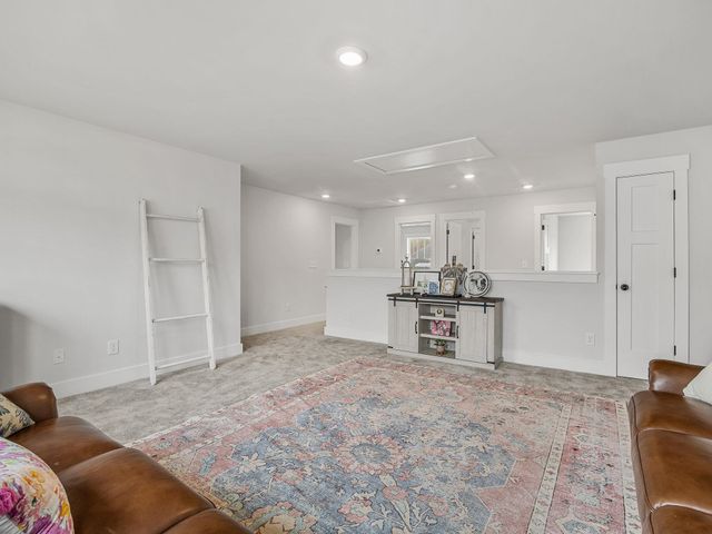 303 Eskdale Road, Simpsonville, SC 29681