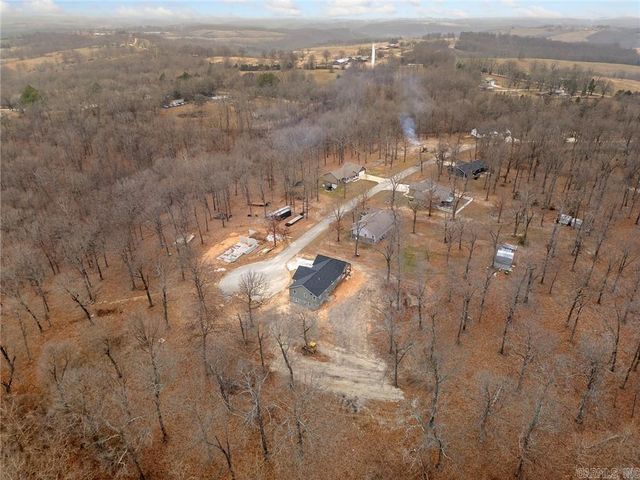 6135 Oak Leaf Drive, Harrison, AR 72601