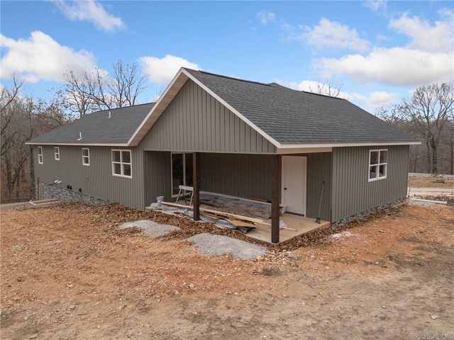 6135 Oak Leaf Drive, Harrison, AR 72601