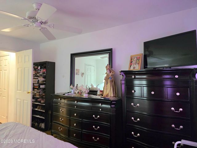 5 West Lake Drive A, Manchester, NJ 08759