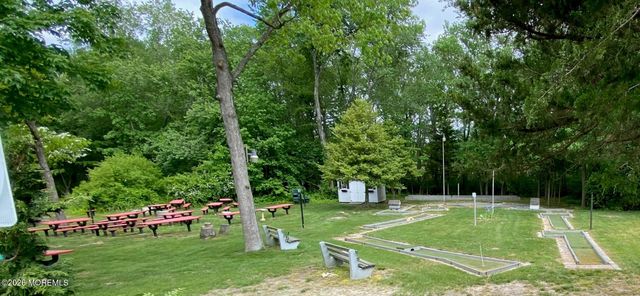5 West Lake Drive A, Manchester, NJ 08759