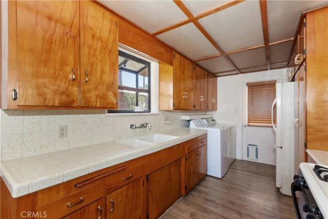 12125 Maryvine, El Monte, CA 91732