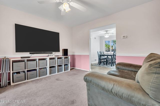 96 Yellowbank Road, Toms River, NJ 08753