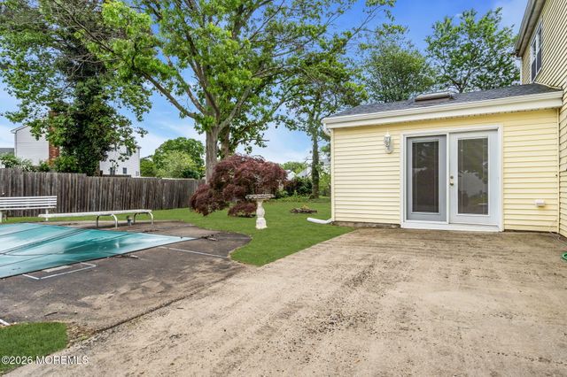 96 Yellowbank Road, Toms River, NJ 08753