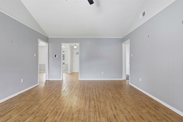 1323 Hemphill Drive, Cleburne, TX 76033
