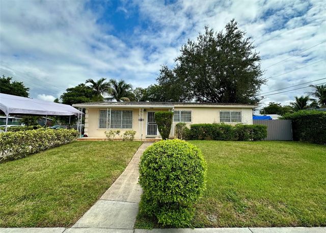 17311 NW 24, Miami Gardens, FL 33056