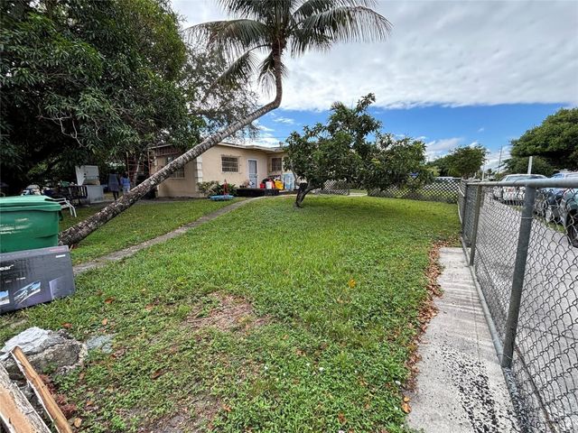 17311 NW 24, Miami Gardens, FL 33056