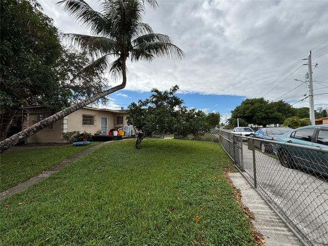 17311 NW 24, Miami Gardens, FL 33056