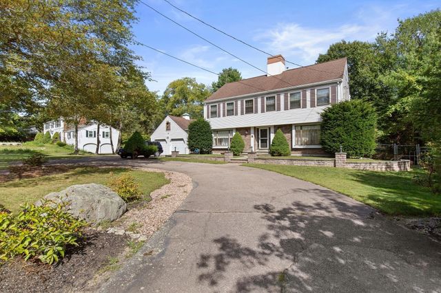 159 Braemoor Rd, Brockton, MA 02301