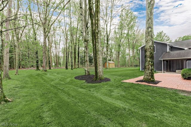 1 Deerfield Drive, Chagrin Falls, OH 44022