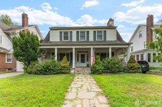 292 Easton Avenue, New Brunswick, NJ 08901