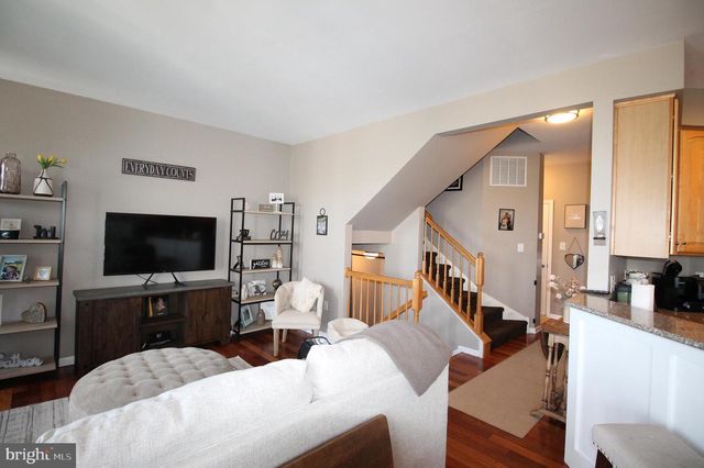 416 KILGRASS TER, Avondale, PA 19311