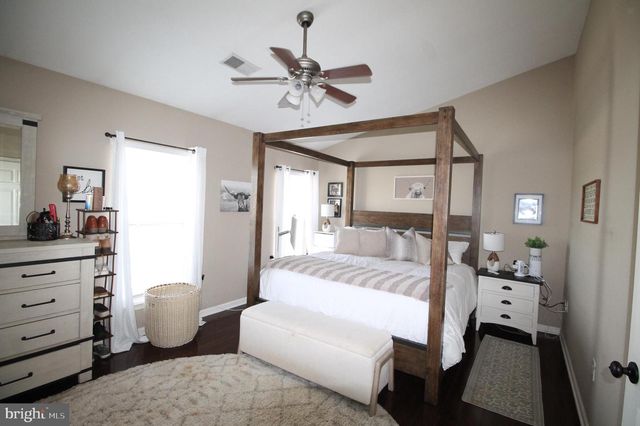 416 KILGRASS TER, Avondale, PA 19311