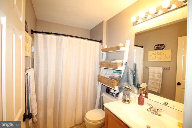 416 KILGRASS TER, Avondale, PA 19311