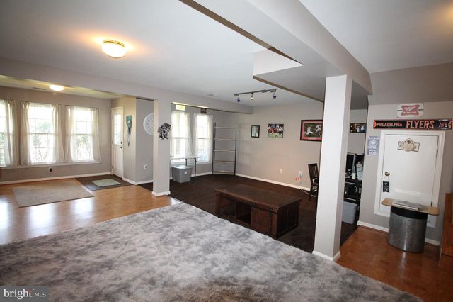 416 KILGRASS TER, Avondale, PA 19311