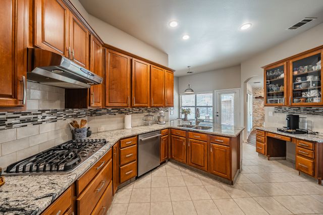 4501 Rockcliff Drive, Mesquite, TX 75150