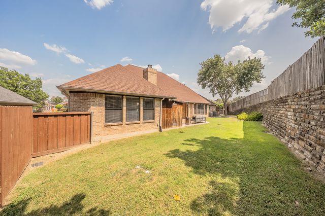 4501 Rockcliff Drive, Mesquite, TX 75150