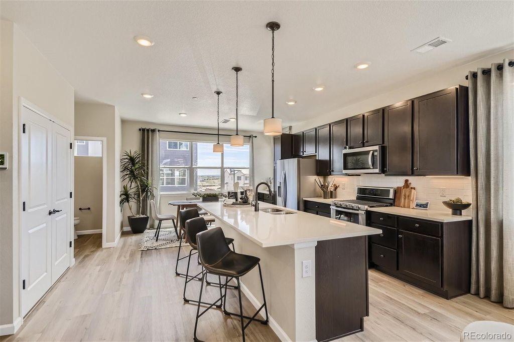 6983 Ipswich Court, Castle Pines, CO 80108