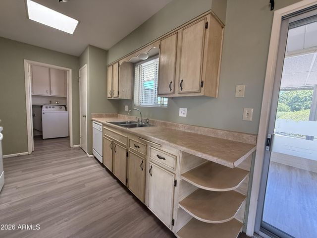 10346 W MOUNTAIN VIEW Road, Sun City, AZ 85351