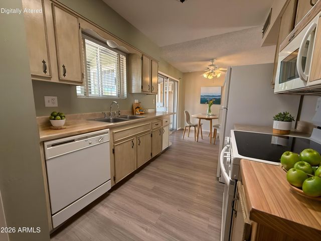 10346 W MOUNTAIN VIEW Road, Sun City, AZ 85351