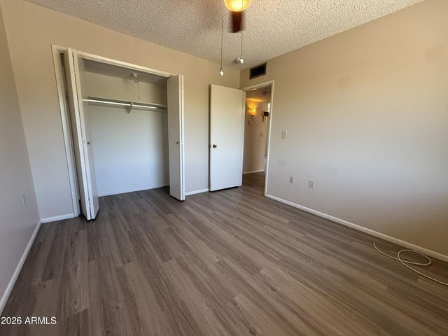 10346 W MOUNTAIN VIEW Road, Sun City, AZ 85351