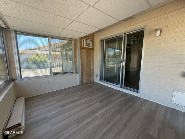 10346 W MOUNTAIN VIEW Road, Sun City, AZ 85351